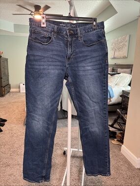 Old Navy Men’s Dark Wash Straight Jeans